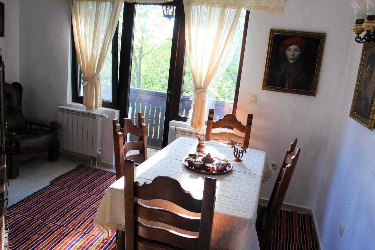 Hotel Sokay Tryavna Esterno foto